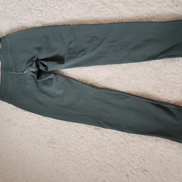 Bandier Aria Asymmetrical Leggings Size XS Balsam Green - Picture 8 of 12